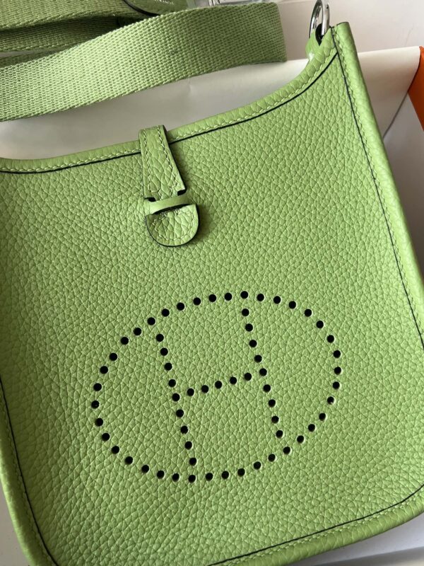 17cm 29cm Classic Bag