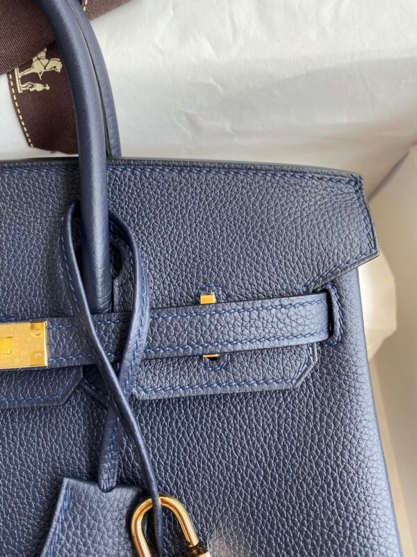 25 30 35 Fashion Classic Handmade Cowhide Bag