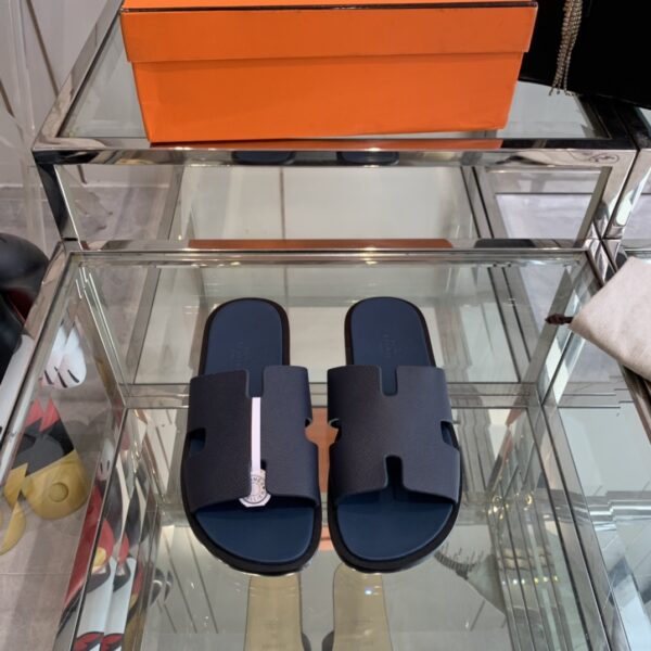 Classic Fashion Leather Slipper Sandals