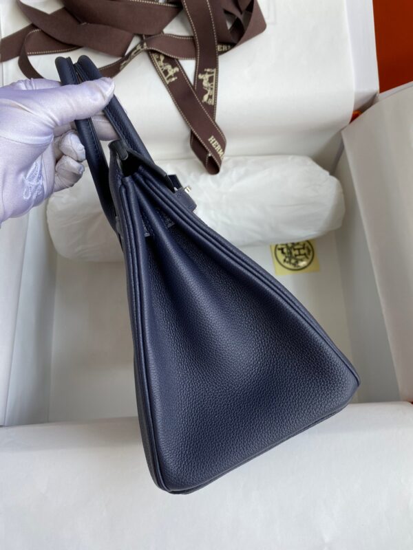 25 30 35 Fashion Classic Handmade Cowhide Bag