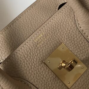 25 30 35 Fashion Classic Handmade Cowhide Bag