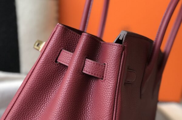 25 30 35 Fashion Classic Handmade Cowhide Bag