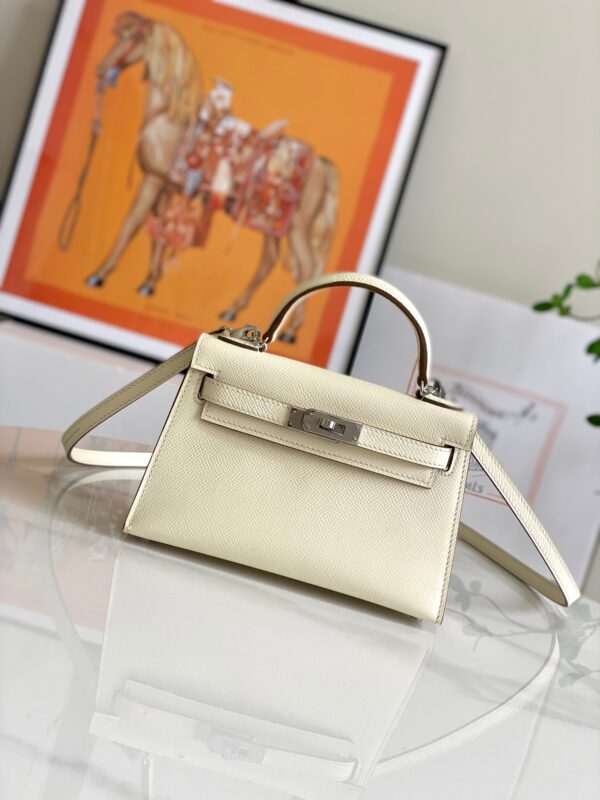 19cm Classic Bags