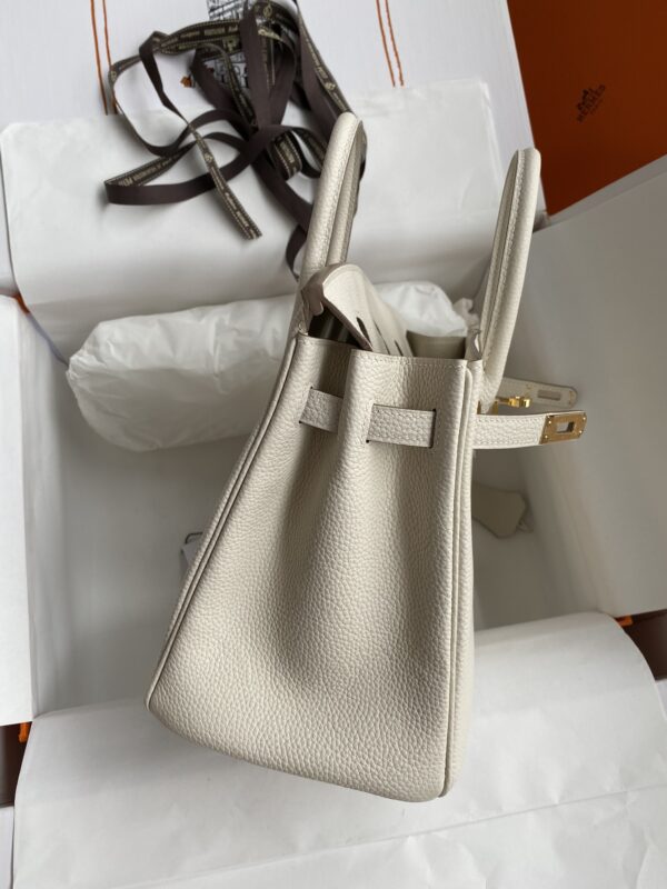 25 30 35 Fashion Classic Handmade Cowhide Bag