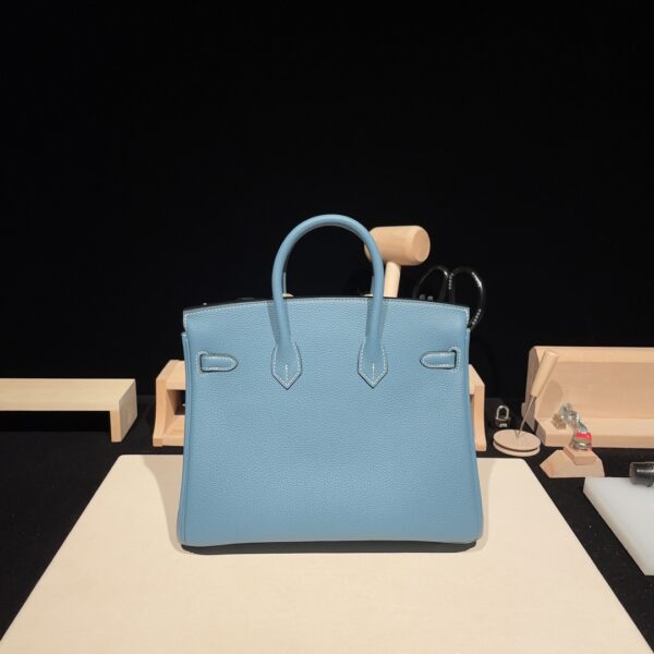 25 30 35 Fashion Classic Handmade Cowhide Bag