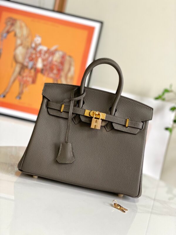 25 30 35 Fashion Classic Handmade Cowhide Bag