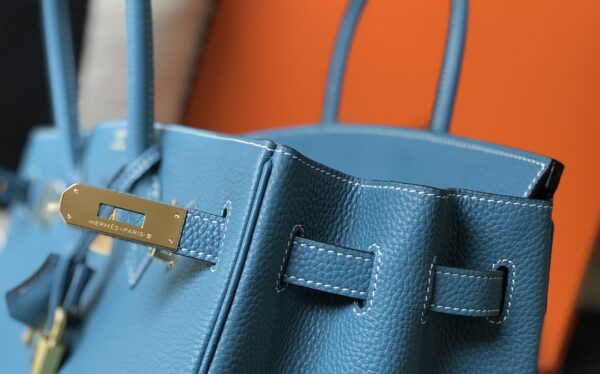 25 30 35 Fashion Classic Handmade Cowhide Bag
