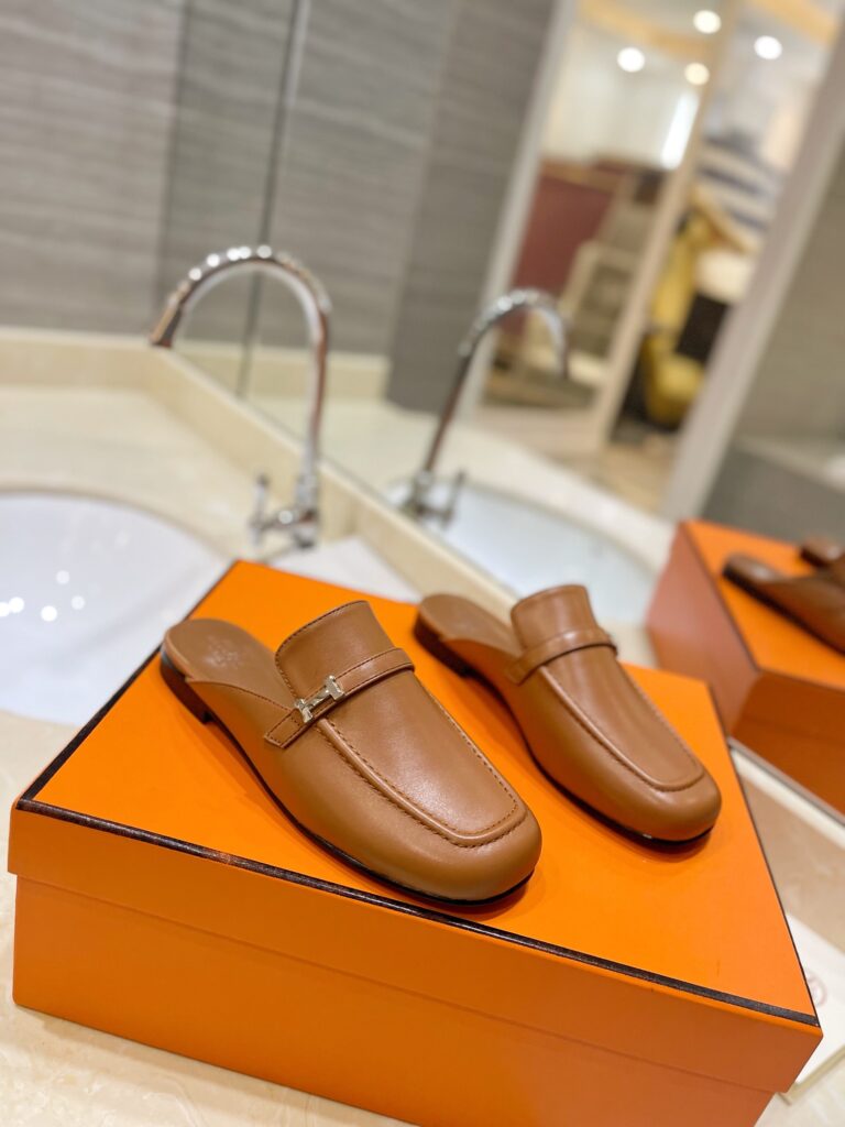 Sandals Classic Slippers