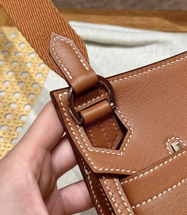 Classic Leather Shoulder Bag