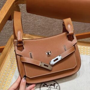 Classic Leather Shoulder Bag