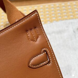 Classic Leather Shoulder Bag