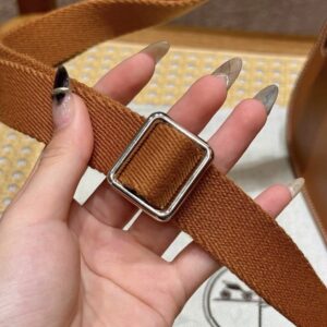 Classic Leather Shoulder Bag