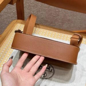 Classic Leather Shoulder Bag