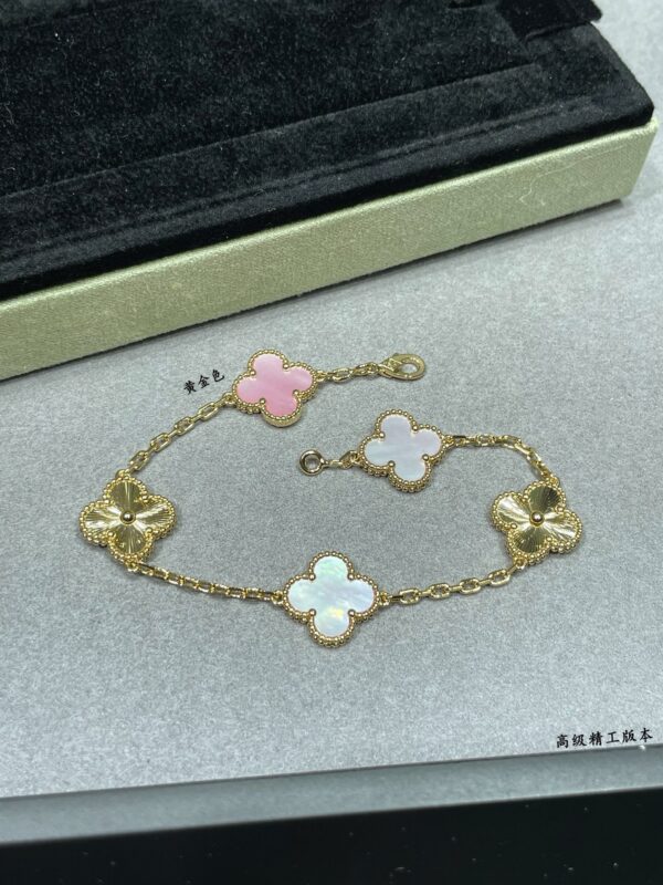 Four-Leaf Clover Necklace