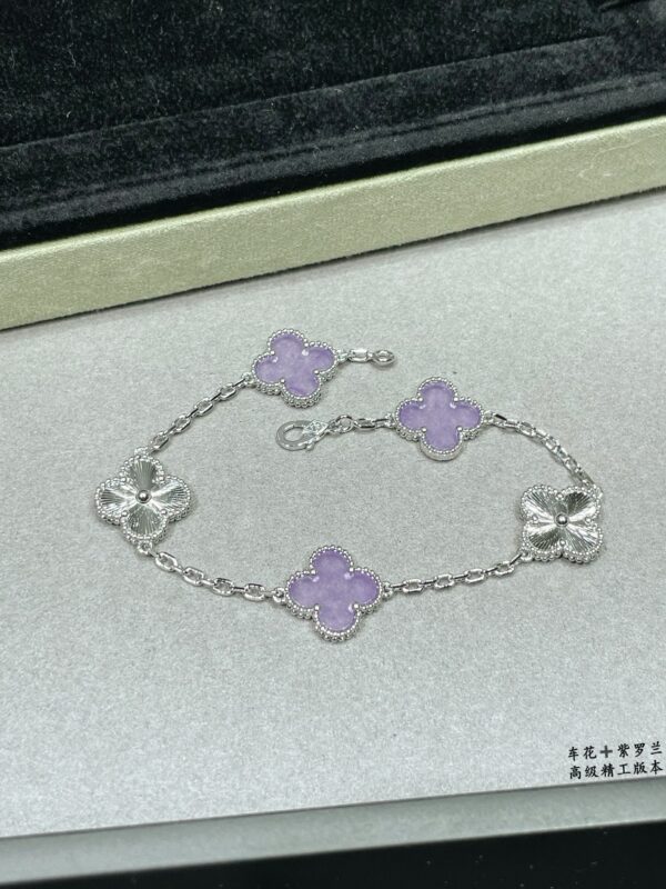 Four-Leaf Clover Necklace