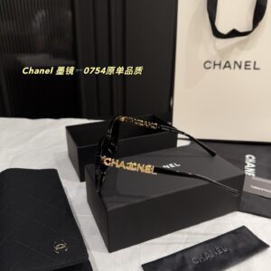 0754 Chain Temple Sunglasses
