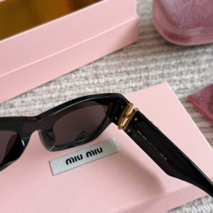 11W Statement Sunglasses