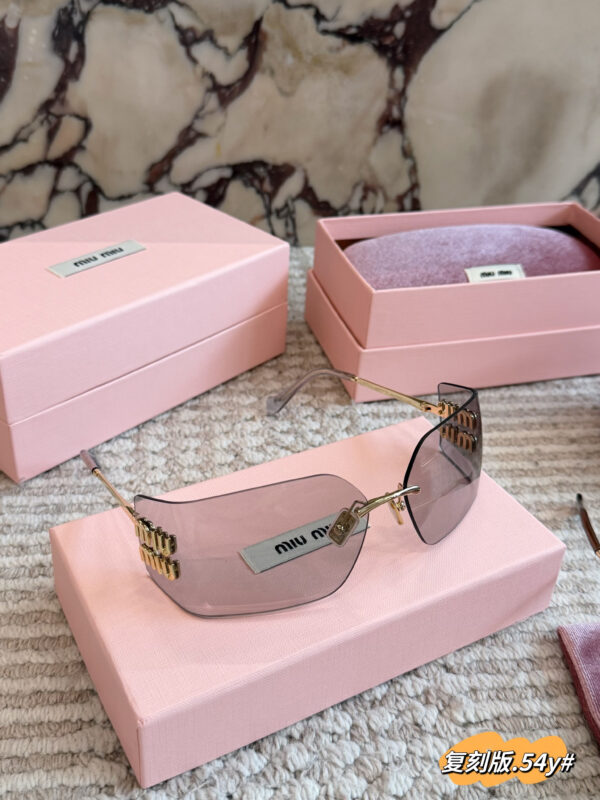 54YS Slim Sunglasses