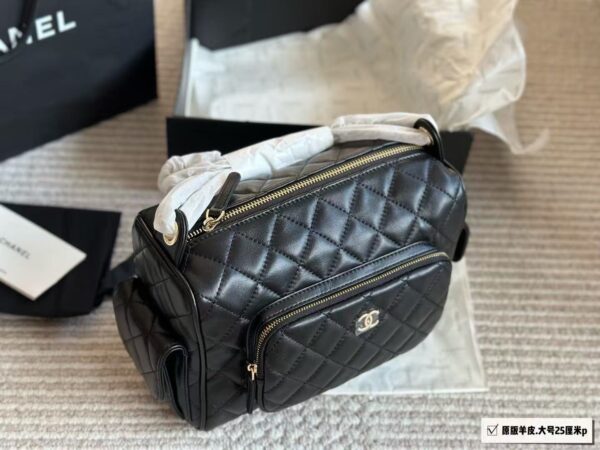 Black Quilted Vanity Shoulder Bag - image 6