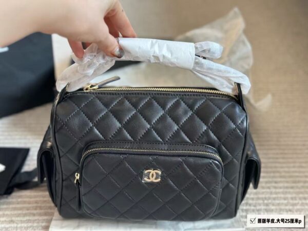Black Quilted Vanity Shoulder Bag - image 7