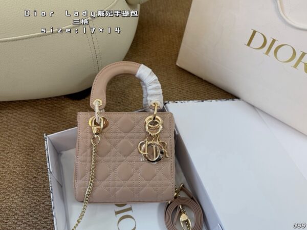 Cannage Mini Chain Bag - Grey