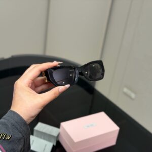 Glossy Oval Sunglasses