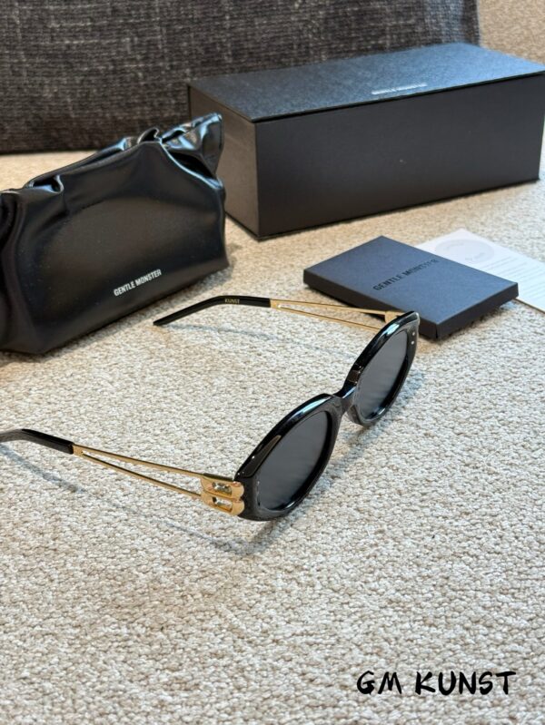 Kunst Style Eyeglass Frames