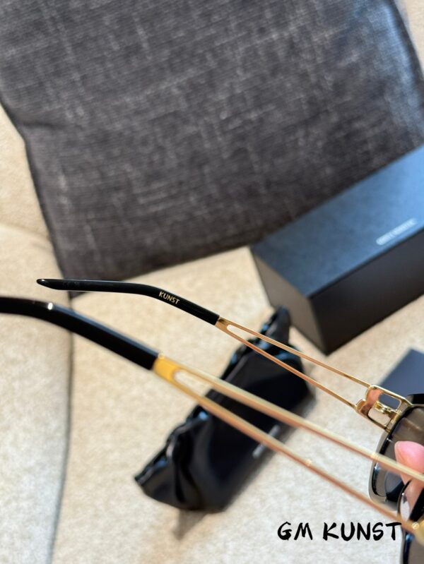 Kunst Style Eyeglass Frames