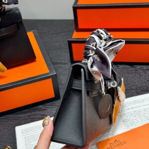 Mini Kelly II Leather Bag - Black