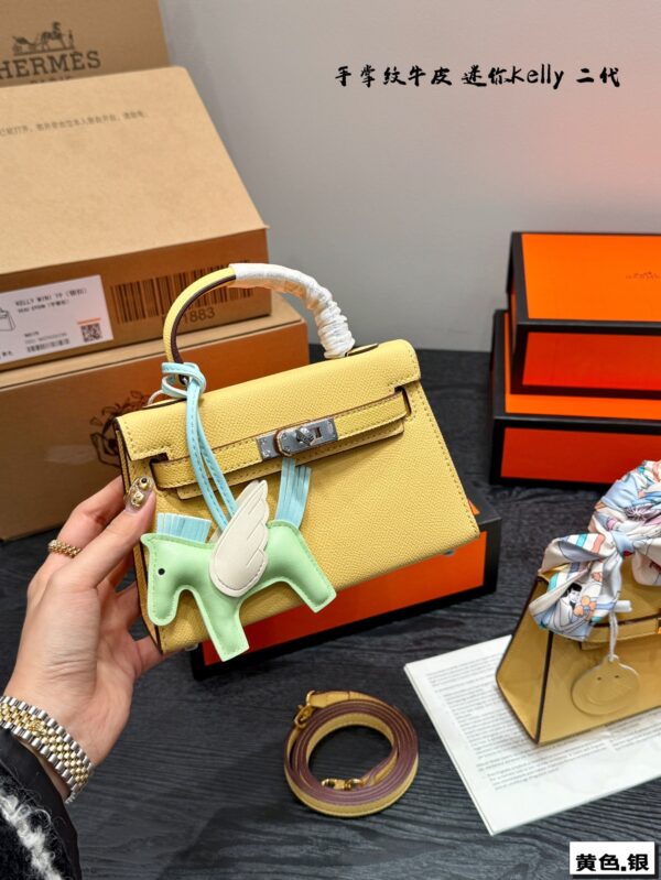 Mini Kelly II Leather Bag - Light Yellow