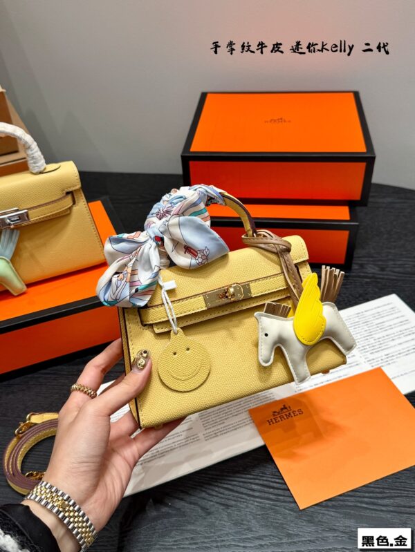 Mini Kelly II Leather Bag - Light Yellow