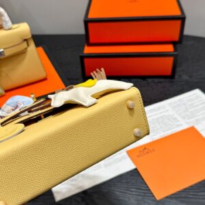 Mini Kelly II Leather Bag - Light Yellow