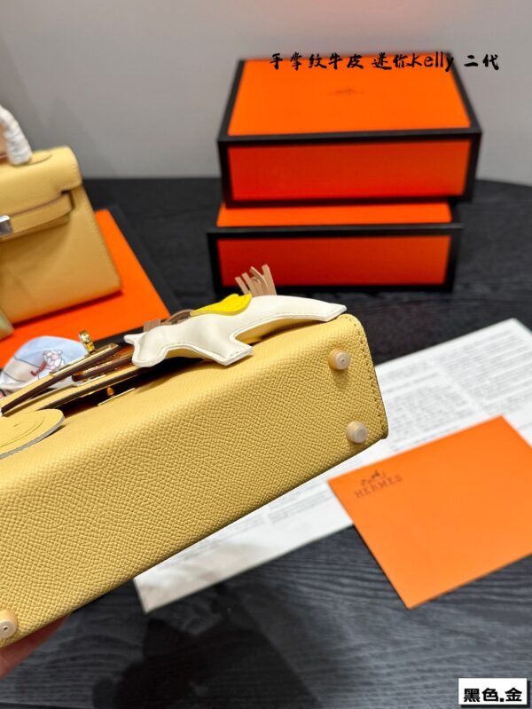 Mini Kelly II Leather Bag - Light Yellow