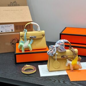 Mini Kelly II Leather Bag - Light Yellow