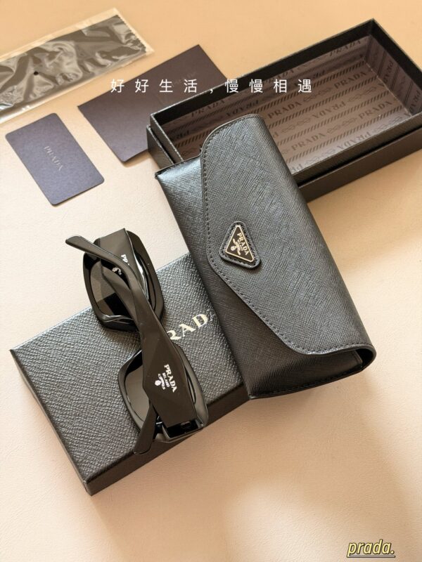 Modern Rectangle Sunglasses