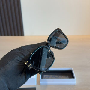 Oversized Square Sunglasses