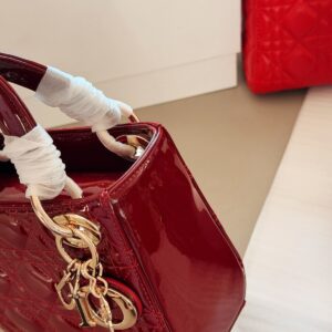 Patent Cannage Mini Chain Bag - Wine Red