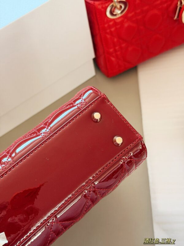 Patent Cannage Mini Chain Bag - Wine Red