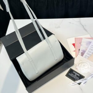 Preppy Coco Leather Shoulder Bag - Blue