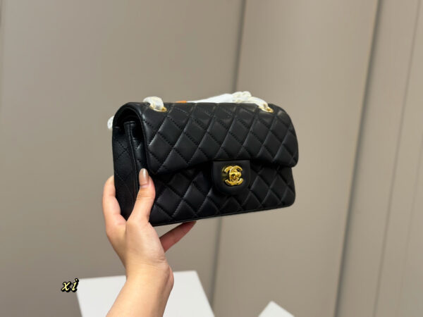 Quilted Chain Flap Bag
