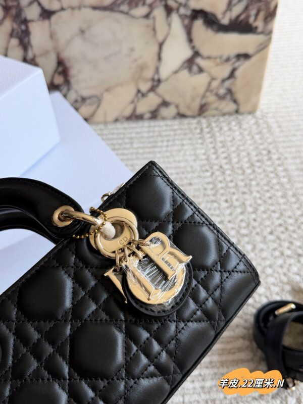 Quilted Leather Top Handle Bag Set