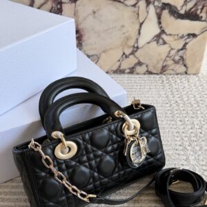 Quilted Leather Top Handle Bag Set