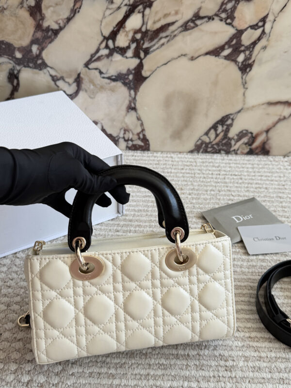 Two-Tone Quilted Bow Top Handle Bag