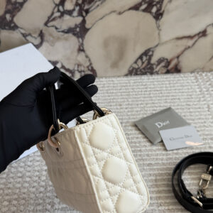 Two-Tone Quilted Bow Top Handle Bag
