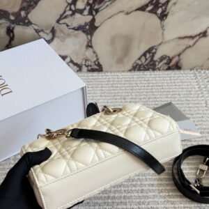 Two-Tone Quilted Bow Top Handle Bag