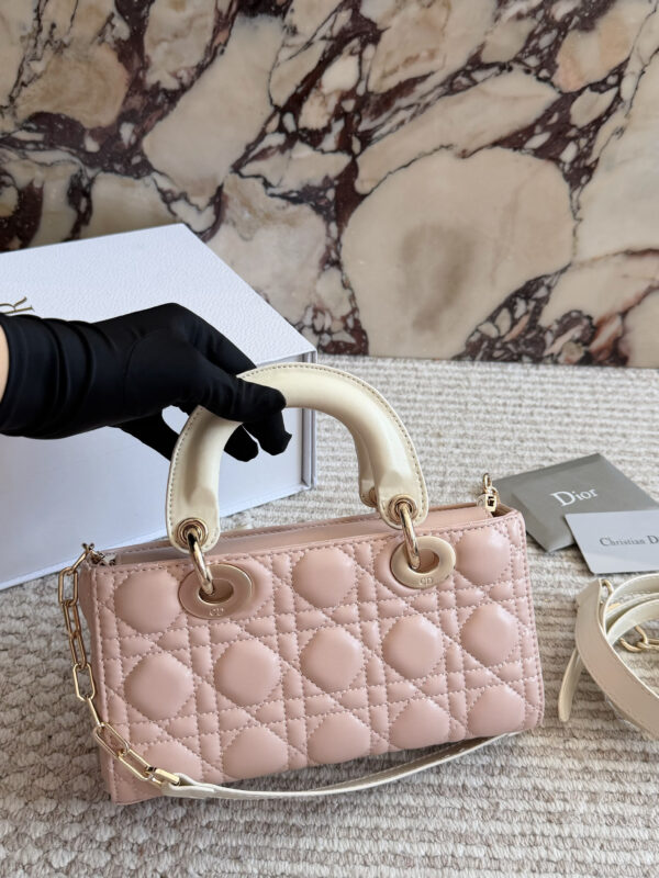 Two-Tone Quilted Bow Top Handle Bag