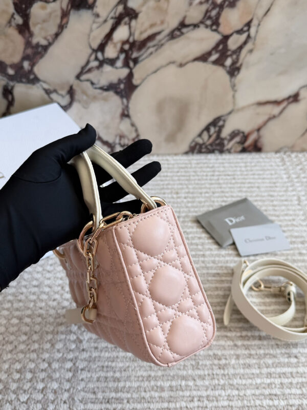 Two-Tone Quilted Bow Top Handle Bag