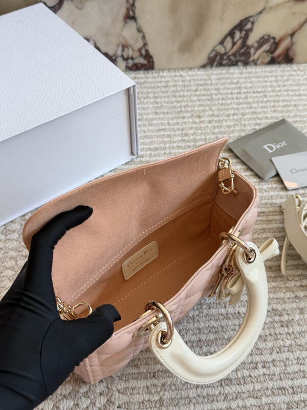 Two-Tone Quilted Bow Top Handle Bag