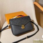 BAG + Earrings