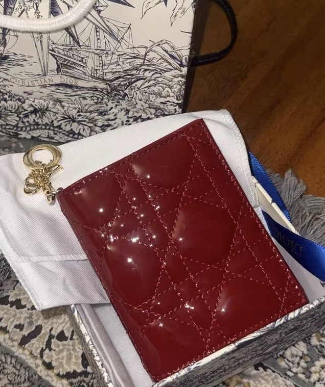 red wallet